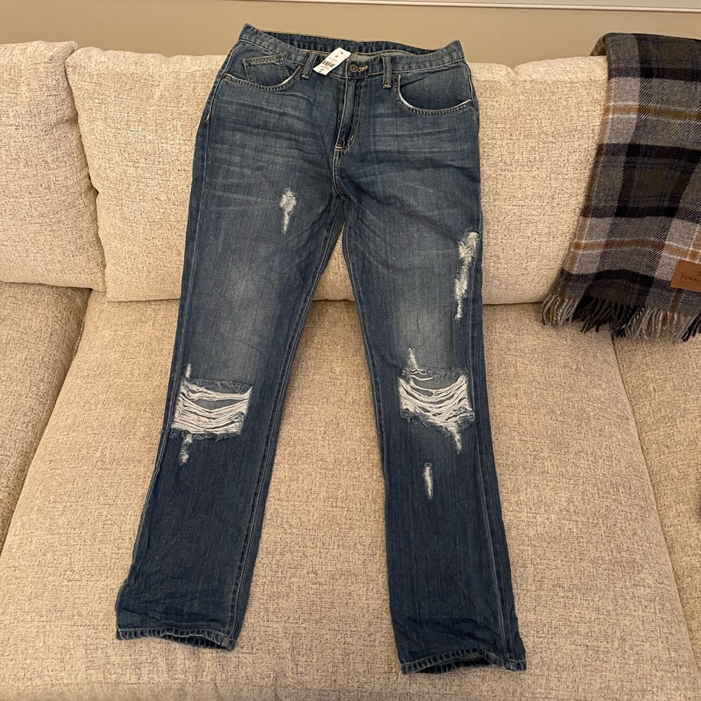 LF CARMAR ripped Jeans size 26 (NWT)